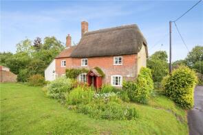 The Brow, Longfields, Marlborough SN8 1QY