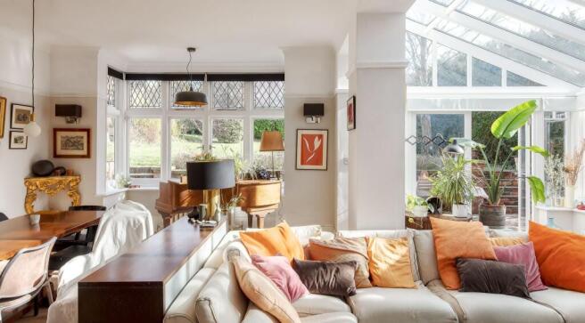 Lounge / Dining Room