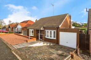 29, Northumberland Road, Istead Rise, Gravesend DA13 9JP