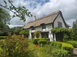 Bumble Cottage, Ellenhall Road, Ellenhall, Stafford ST21 6JQ