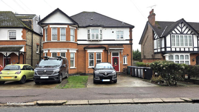1 bed flat for sale Park Road, Barnet EN4