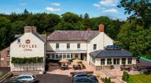 Oaklands, Glasbury, Hereford HR3 5LH