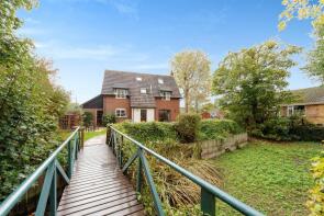 Moat House, High Road, Bressingham IP22 2AT