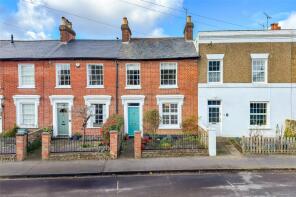 40, Hill Street, St. Albans AL3 4QT