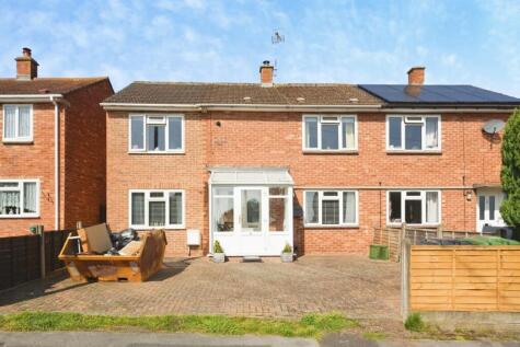 Bradfords Close, Newent, Gloucestershire, GL18