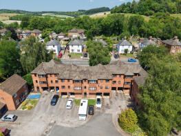 41, Portway Drive, High Wycombe HP12 4AT