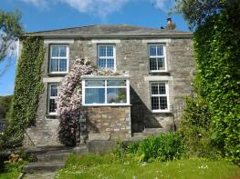 Hillside, Pentewan Hill, Pentewan, St Austell PL26 6DD