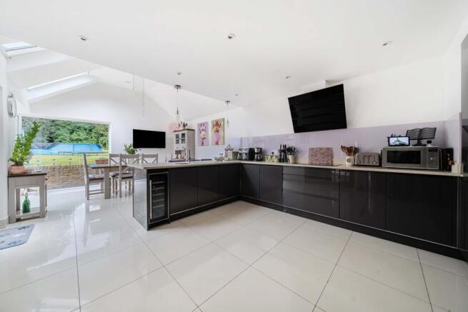 Kitchen Diner 