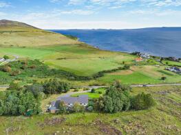 Tullyweel, Achgarve Road, Achnasheen IV22 2NR