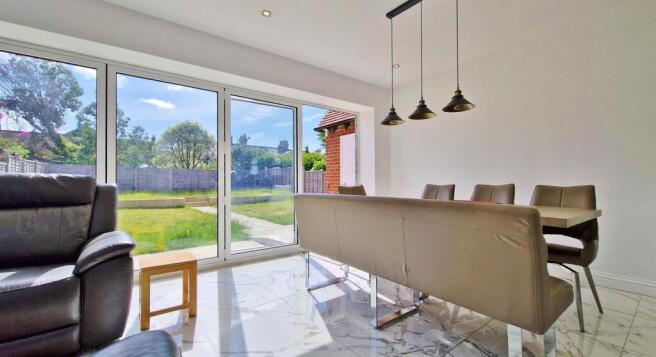Lounge / Sitting Room