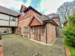 Flat 3, 113 Colemans House, London Road, Etchingham TN19 7PN