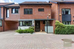 24, Bluegown Avenue, Leybourne, West Malling ME19 5FN