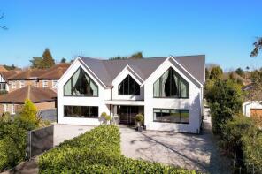 86 Stoney Stack, Blackpond Lane, Slough SL2 3ED