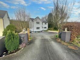 2 Kingfisher View, Ger Y Duad, Cynwyl Elfed, Carmarthen SA33 6TQ