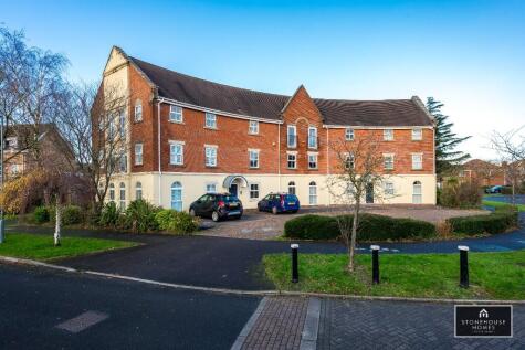 Holland House Road, PR5