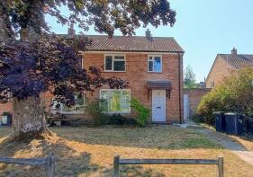 8, Cranesmoor Close, Wareham BH20 6LQ