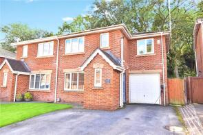 15, Fellside Gardens, Littleborough OL15 9LX