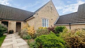 2, Lower East Court, Gilbert Scott Road, South Horrington Village, Wells BA5 3BW