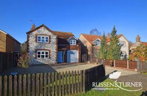 Greylands, Winch Road, King's Lynn PE32 1QP