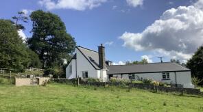 Tygwyn Fawr, Bethlehem Road, Ffairfach, Llandeilo SA19 6US