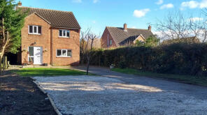 Manderley, Long Lane, Newark NG24 2SG
