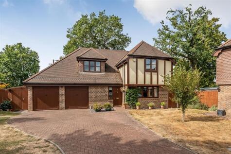 Rye Field, Ashtead, KT21