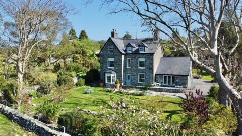 Dyffryn Ardudwy, LL44