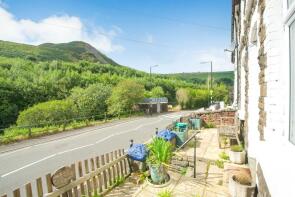 3, Aberllechau Road, Wattstown, Porth CF39 0PB