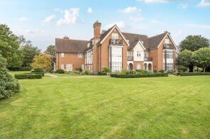 Apartment 6, Hall House, Moor Hill, Hawkhurst, Cranbrook TN18 4QB