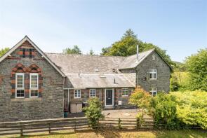 2, Ty Hen Ysgol, Llanwrtyd Wells LD5 4TB