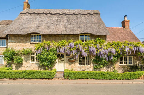 Moorend Road, Yardley Gobion, Northamptonshire, NN12