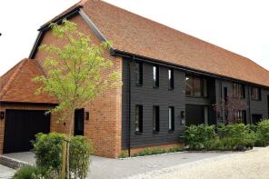 Longridge 6 The Barns, Church Farm, Woodman Lane, Sparsholt SO21 2FR