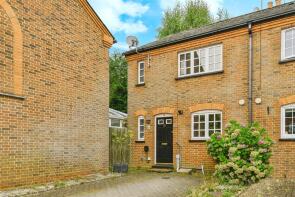 8, Waterlow Mews, Hitchin SG4 7HL