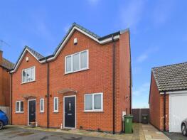 2, Windsor Gardens, Leicester LE9 3BW