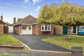 50, Paddock Heights, Reading RG10 0AR