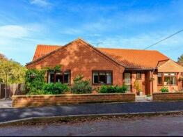 60, West End, Winteringham DN15 9NR