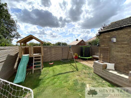 24, Betton Rise, East Ayton, Scarborough YO13 9HU