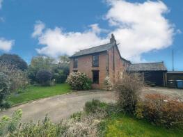 Kates Lodge, The Street, Freston IP9 1AF