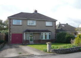 34, Sadlers Mead, Chippenham SN15 3PB
