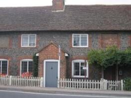 9, Offham Cottages, The Street, Offham BN7 3QA