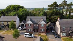 17, Mabel Wood Close, Workington CA14 1BF