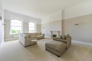 30, Kingswood Place, Boundary Walk, Fareham PO17 5FQ