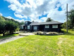 Highwood, Cranmore Avenue, Cranmore, Shalfleet PO41 0XS