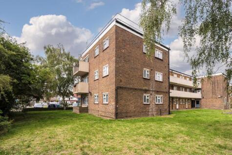 Hampton Road West, Feltham