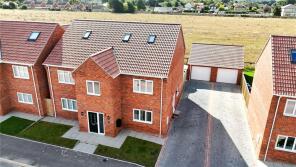 8, White Horse Drive, West Row IP28 2AA