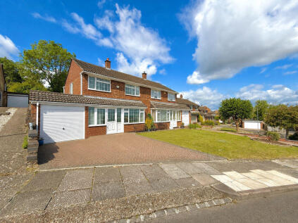 Bowland Crescent, Dunstable