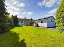 4, Lowcross Drive, Great Broughton TS9 7EB