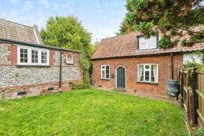 16, Cromer Road, Sidestrand NR27 0LT