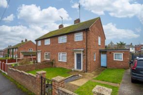 3, Colne Rise, Colchester CO5 7EH