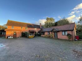 Hillerton Cross Farm, Road From Hillerton Cross To Spreyton Wood Cross, Crediton EX17 5AT